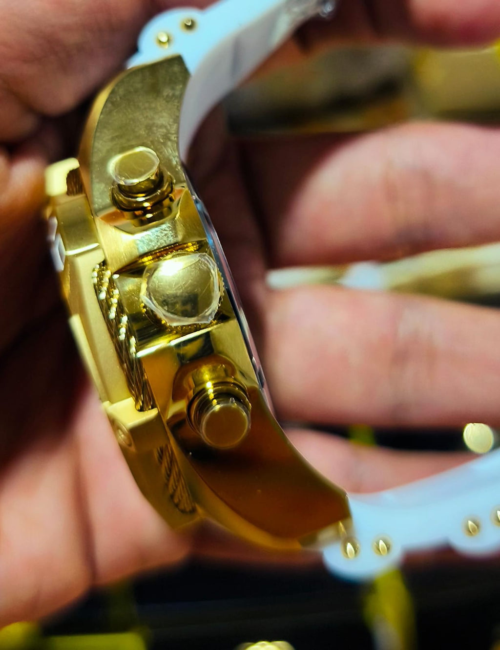 Invicta Bolt Modelo 43761