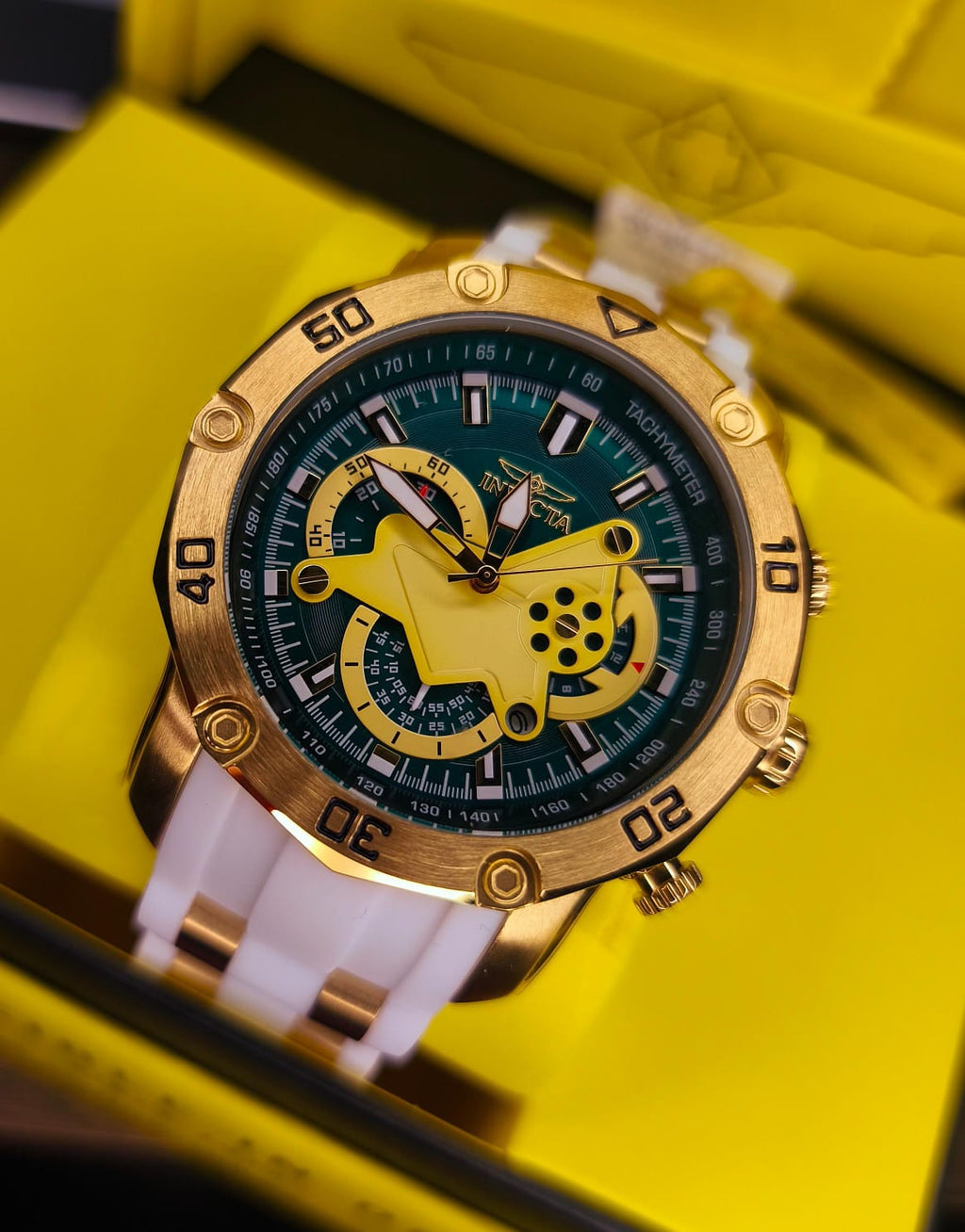 Invicta Pro Diver Scuba Modelo 23422