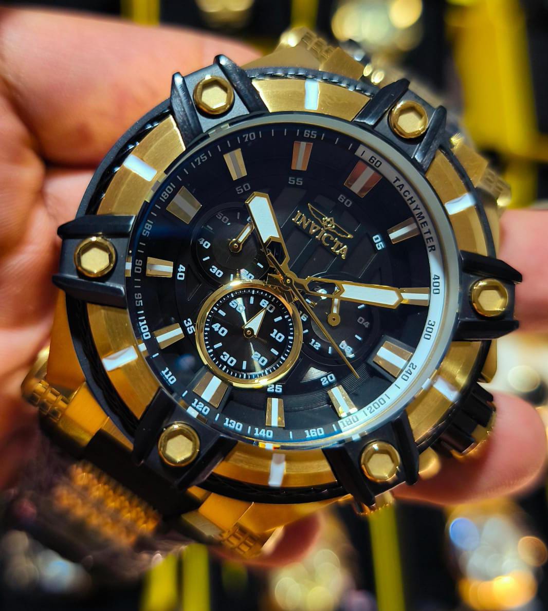 Invicta Bolt Modelo 35548