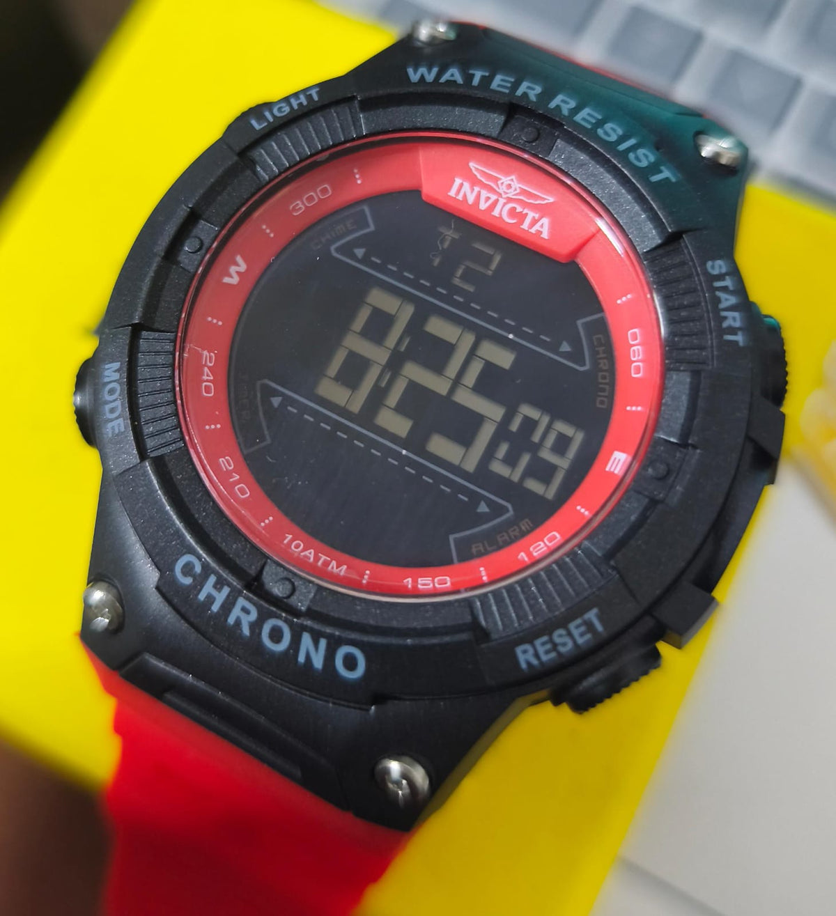 Invicta Digital Modelo 47528