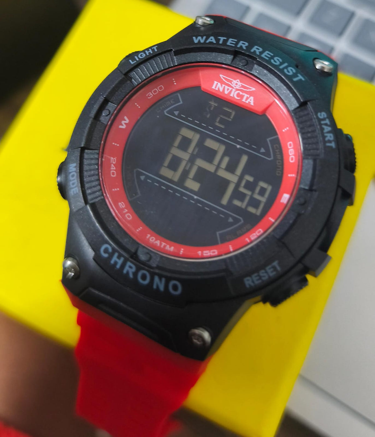 Invicta Digital Modelo 47528